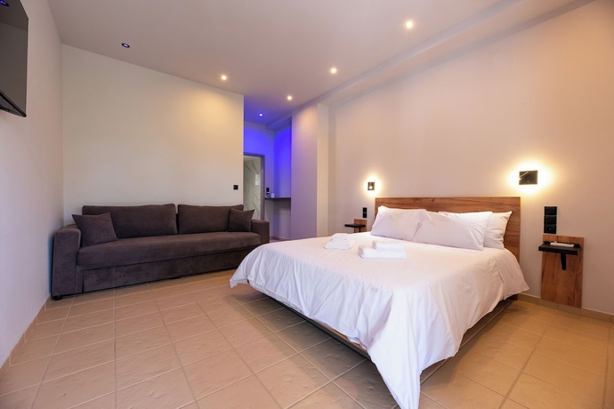 Imagen de la habitación del Nestel Near Athens Airport. Foto 10