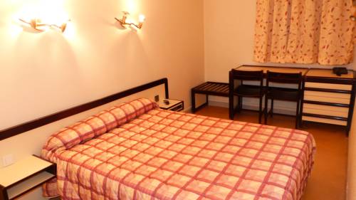 Imagen de la habitación del Nestor H&ocirc;tel (ex Seyvet). Foto 9