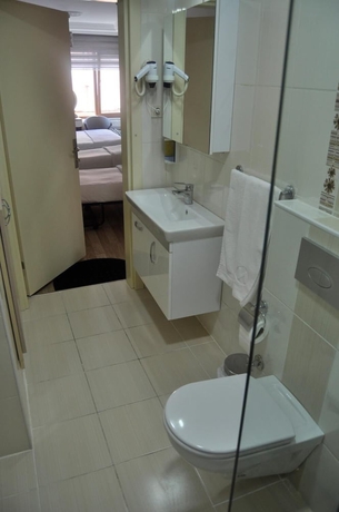 Imagen de la habitación del Net House Hotel. Foto 15