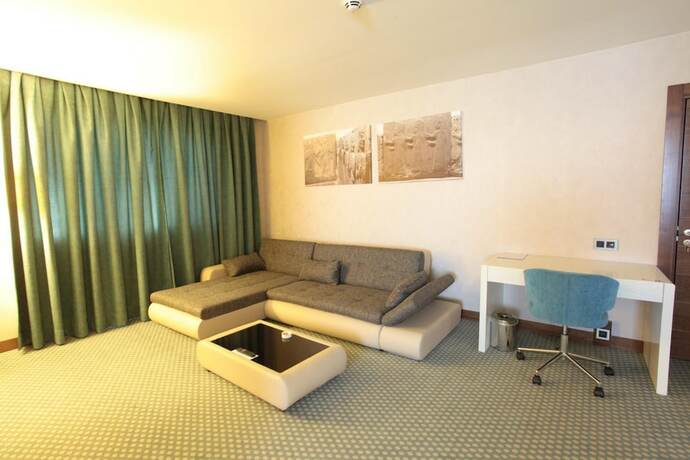 Imagen general del Nevali Hotel. Foto 14