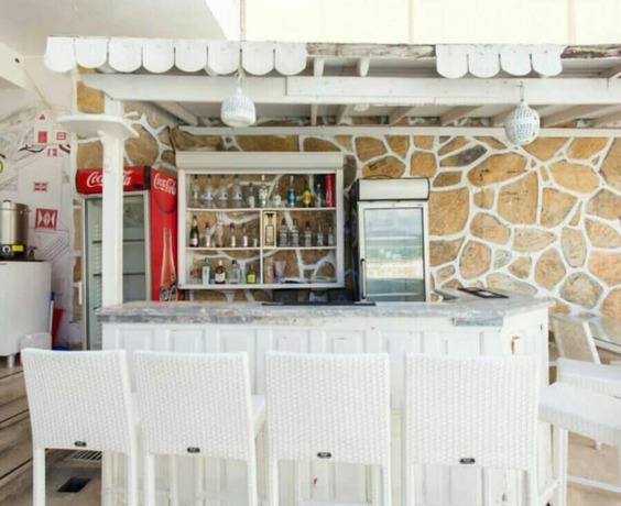 Imagen de la piscina del New Bodrum Hotel. Foto 10