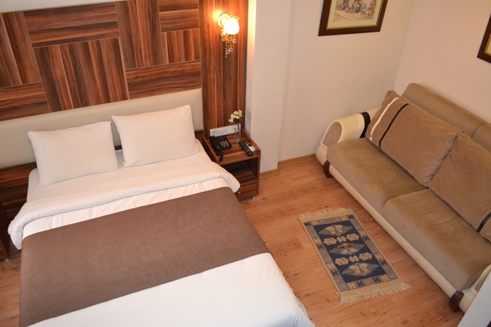 Imagen de la habitación del New Fatih Hotel. Foto 7