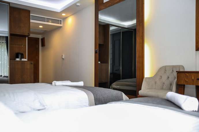 Imagen de la habitación del New Gate Hotel. Foto 8