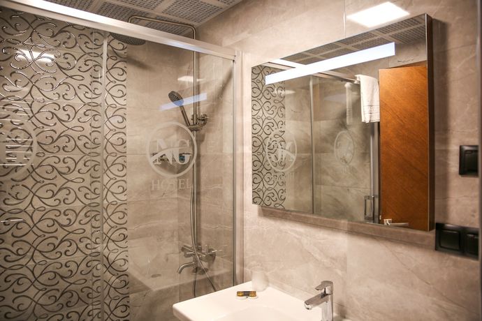 Imagen de la habitación del New Gate Hotel. Foto 14