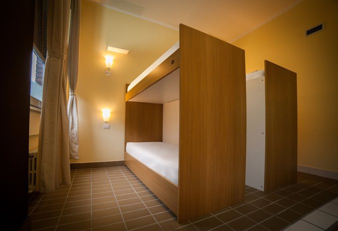 Imagen de la habitación del New Generation Hostel Citt&agrave; Studi. Foto 6