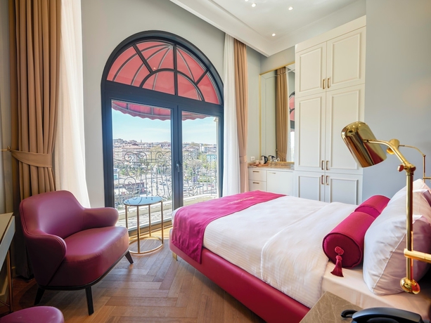 Imagen de la habitación del New Inn Hotel Old Town. Foto 4