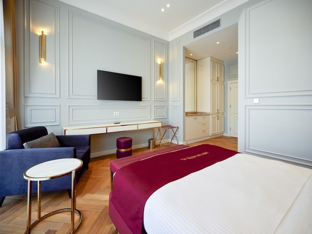 Imagen de la habitación del New Inn Hotel Old Town. Foto 13