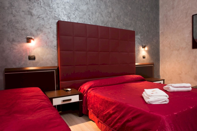 Imagen de la habitación del New Inn, Roma. Foto 7