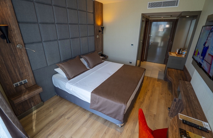 Imagen de la habitación del New Karaman Otel. Foto 10