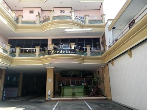 Imagen general del New Merdeka Hotel. Foto 1