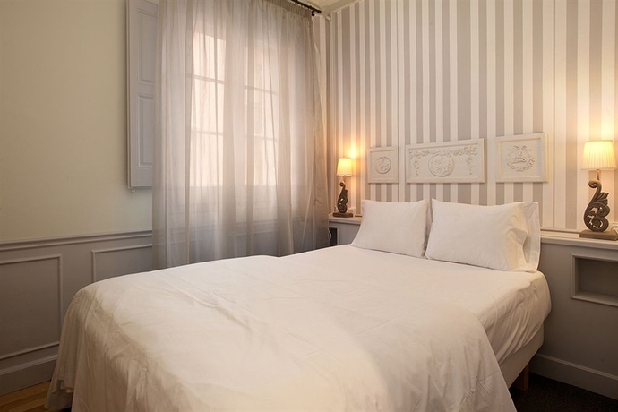 Imagen de la habitación del Nextdoor Gaudi Barcelona. Foto 3