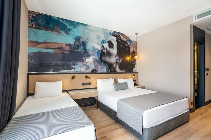 Imagen general del Ni Hotel Lara. Foto 3