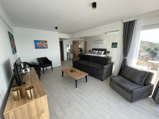 Imagen general del Ni Marin Hotel. Foto 8