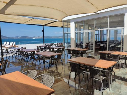 Imagen general del Ni Marin Hotel. Foto 2