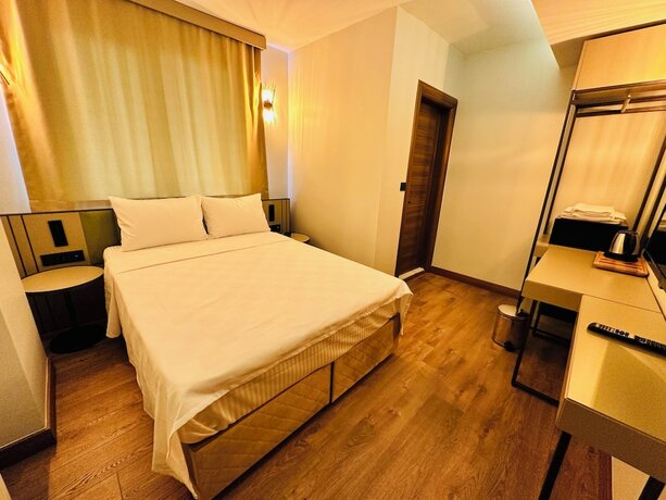 Imagen de la habitación del Nice Royal Suite. Foto 15