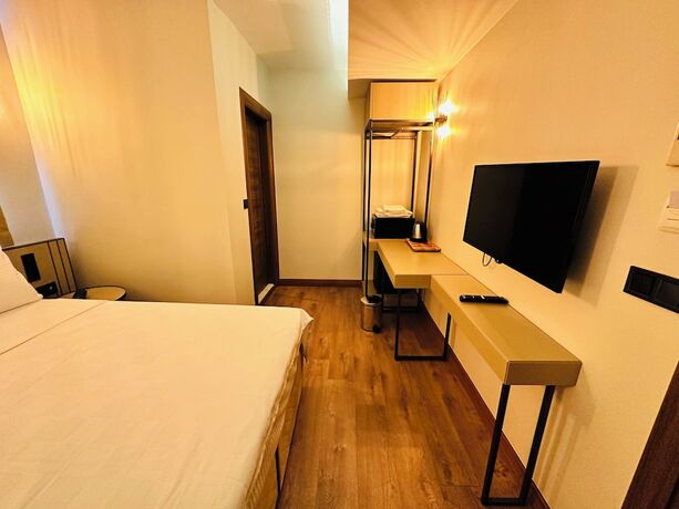 Imagen de la habitación del Nice Royal Suite. Foto 20