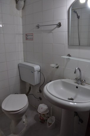 Imagen de la habitación del Nicholas Garden Hotel. Foto 4