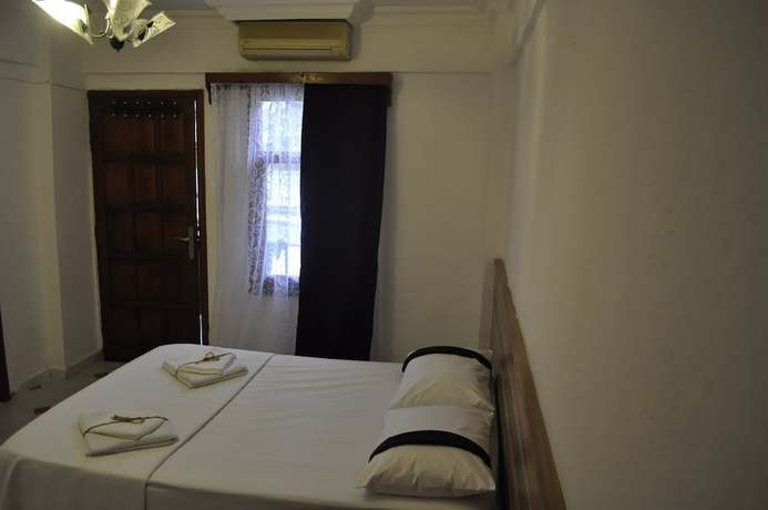 Imagen de la habitación del Nicholas Garden Hotel. Foto 8