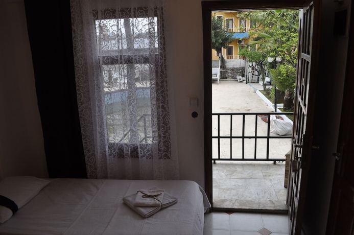 Imagen de la habitación del Nicholas Garden Hotel. Foto 19