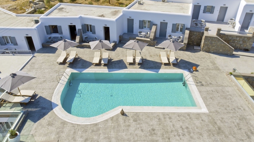 Imagen de la piscina del Nida Mykonos. Foto 19
