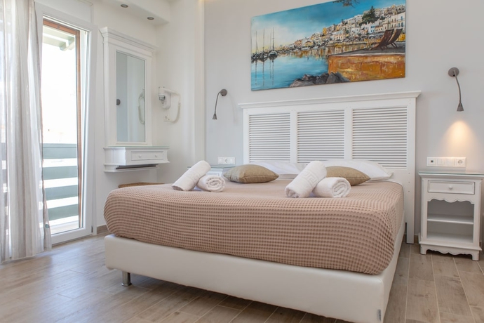 Imagen de la habitación del Nikos Verikokos Studios. Foto 10