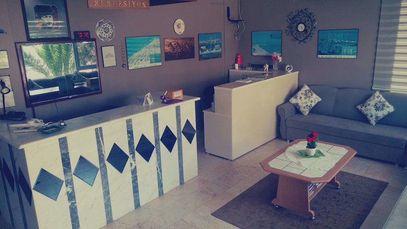 Imagen de los interiores del Nil Hotel, Ayvalik. Foto 20