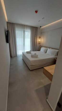 Imagen de la habitación del Niriides Palace. Foto 11