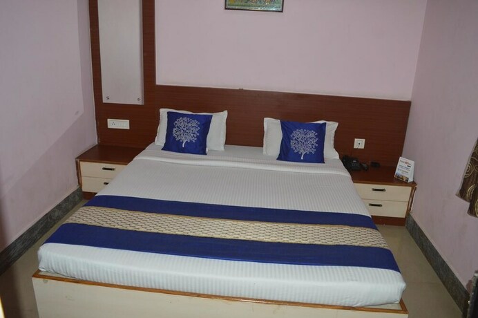 Imagen de la habitación del Nirmala Residency. Foto 10