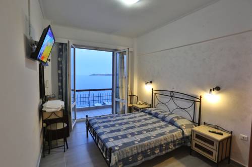 Imagen de la habitación del Nisaki Hotel. Foto 5