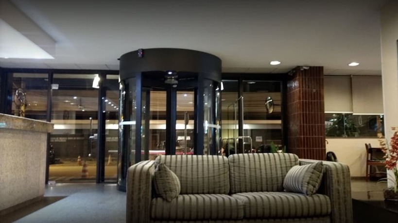 Imagen del bar/restaurante del Niter&oacute;i Palace Hotel. Foto 3