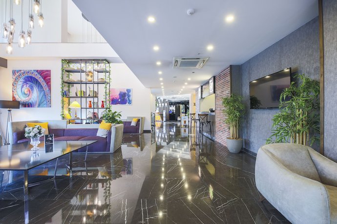 Imagen de los interiores del Noax Hotel. Foto 17