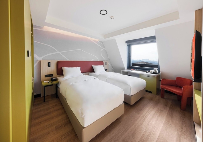 Imagen de la habitación del No&eacute;m Hotel. Foto 10