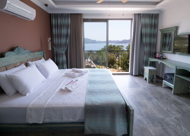 Imagen de la habitación del Noel Baba Hotel. Foto 11
