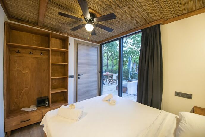 Imagen de la habitación del Nomade Caravan Camping. Foto 13