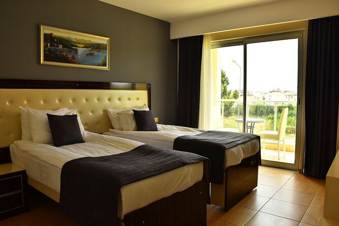 Imagen de la habitación del Nora Suit Hotel. Foto 15