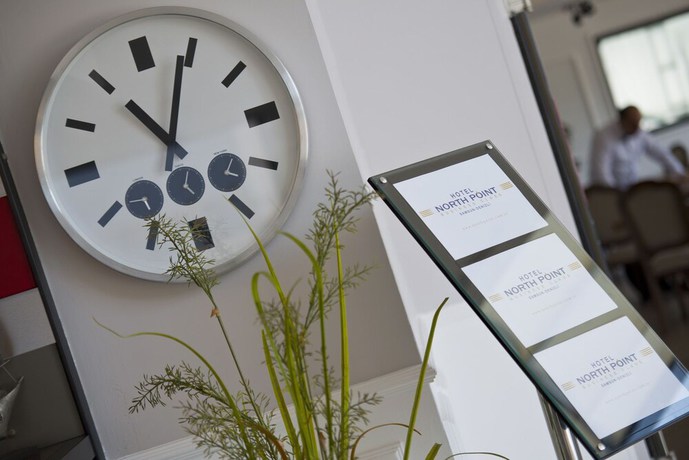 Imagen de los interiores del North Point Hotel. Foto 20
