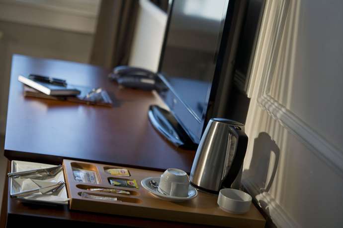 Imagen de la habitación del North Point Hotel. Foto 16