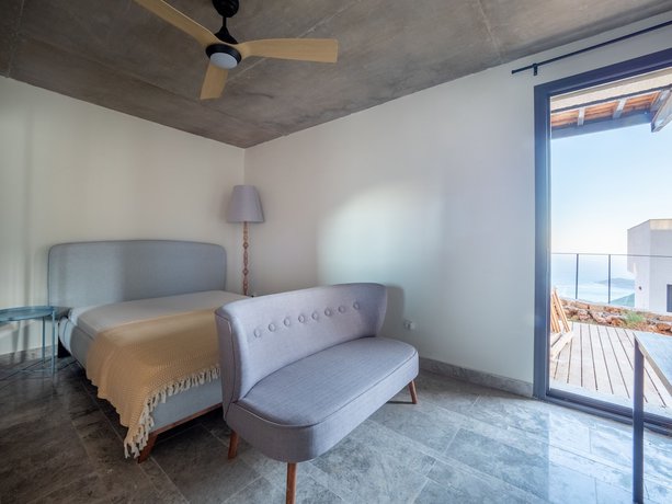 Imagen de la habitación del Notos Club. Foto 16