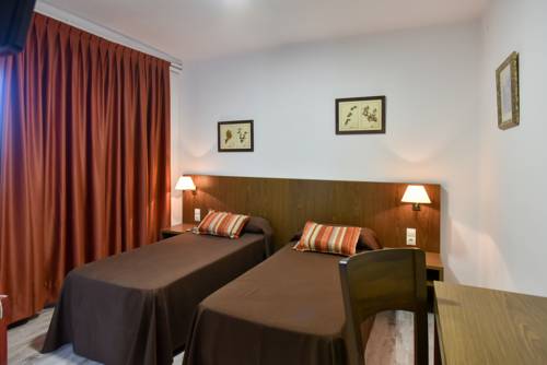 Imagen de la habitación del Nou Parador De Gualda. Foto 2