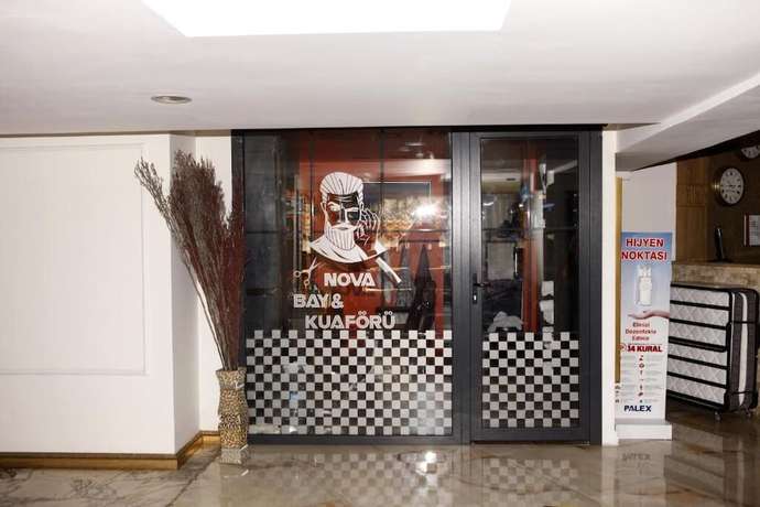 Imagen de los interiores del Nova Hotel. Foto 14