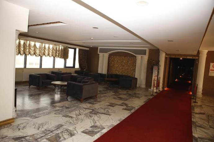 Imagen de los interiores del Nova Hotel. Foto 15