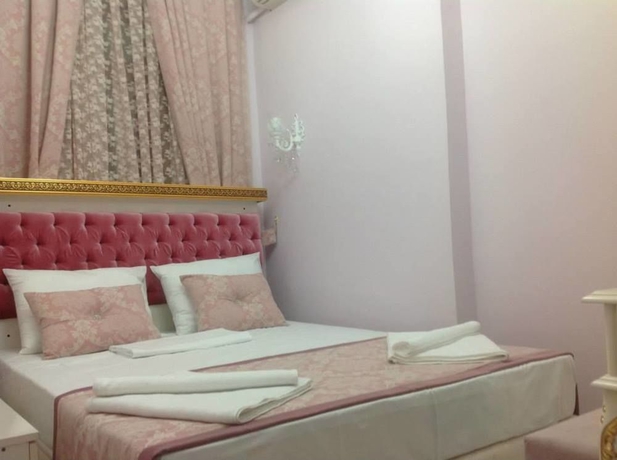 Imagen de la habitación del Nova Roma Hotel. Foto 8