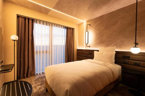 Imagen de la habitación del Novotel Istanbul Bomonti. Foto 13