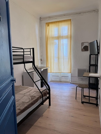 Imagen de la habitación del Nuit&eacute;a R&eacute;sidence. Foto 9