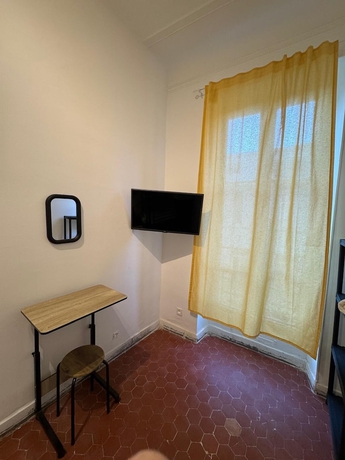 Imagen de la habitación del Nuit&eacute;a R&eacute;sidence. Foto 13