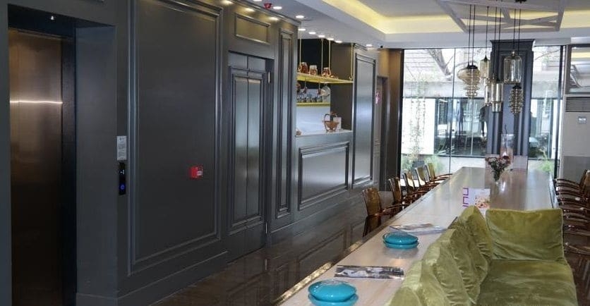 Imagen del bar/restaurante del Nun By Laren Hotels. Foto 15