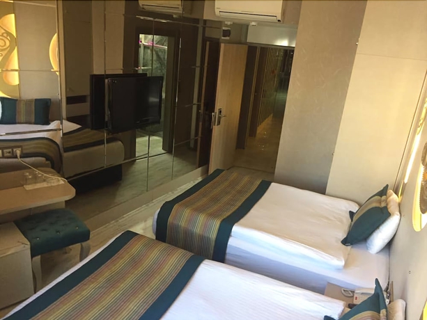 Imagen de la habitación del Nun Otel. Foto 6