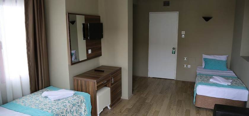 Imagen de la habitación del Nuova Beach Hotel. Foto 11