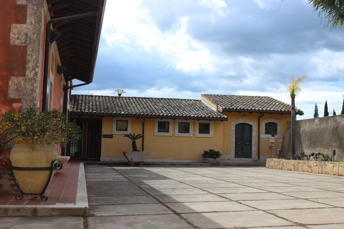 Imagen general del Nuovo Castello Crisilio. Foto 7