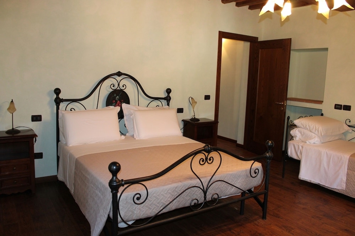 Imagen de la habitación del Nuovo Etruria Resort. Foto 10